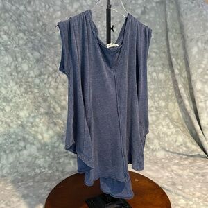We The Free (Free People) Heather Blue Top size Small